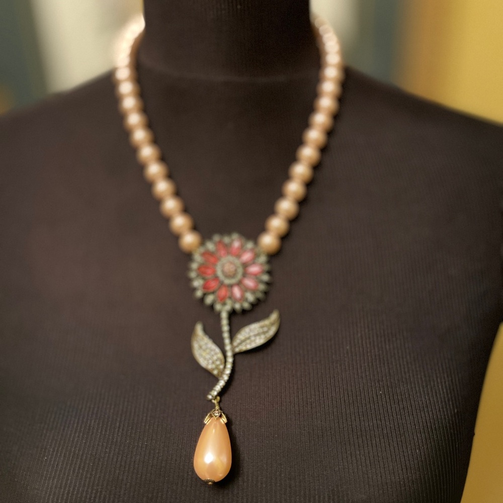 Heidi Daus necklace - Picture 3 of 8